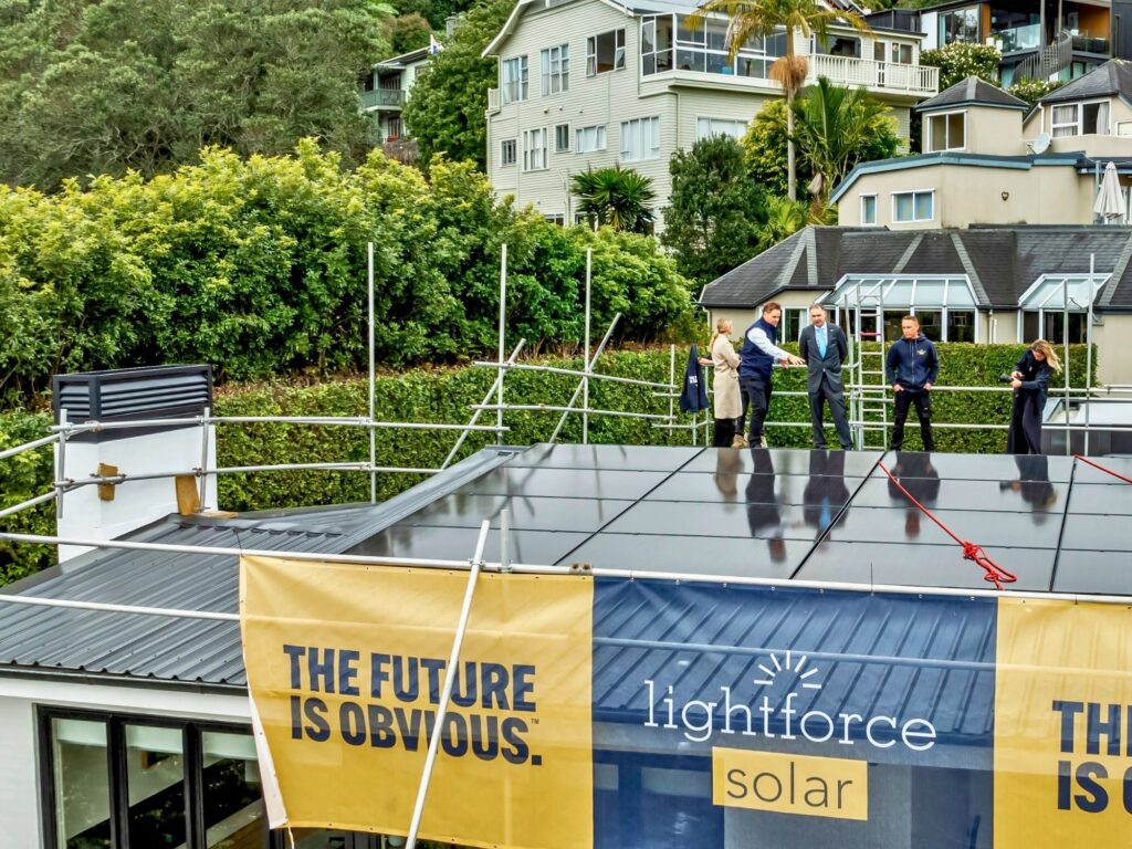 traditional-energy-vs-solar-energy