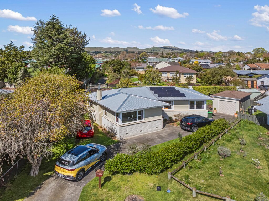 hawkes bay new zealand solar installation