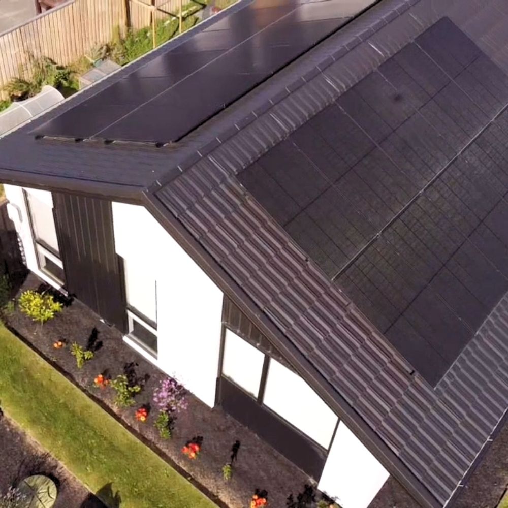 Happy customer from Christchurch who's solar installed by lightforce solar